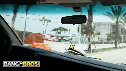 BANGBROS Daya Dare’s Bus Adventure Turns Wild With Boob Flashes, Deep Fucking And A Satisfying Cum Swallow