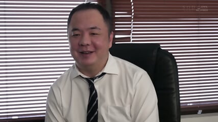 神木丽 (无碼破解中文字幕) 被变态老板设计后抓住把柄的新人巨乳OL为了保住工作沉底臣服成为性奴
