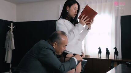 (Uncensored) Married Secretary Mio Kuon