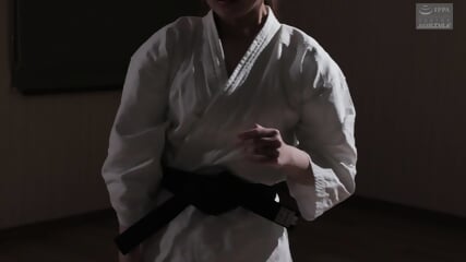 Dominating A Strong Married Woman The Lewd Body Of A Prideful Female Karate Athlete