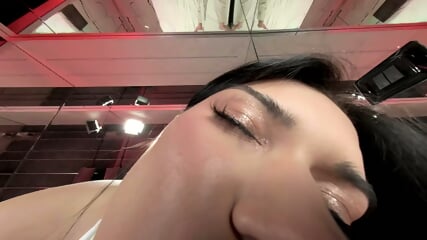 Cleo V Blush