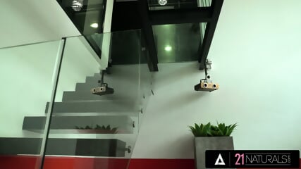 21 NATURALS Elegant Slim Babe Akira May Sensual Fuck & Facial 21 NATURALS Elegant Slim Babe Akira May Sensual Fuck & Facial