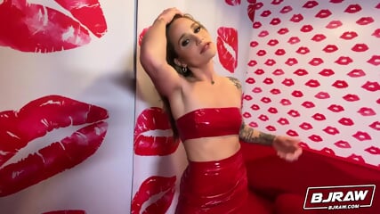 Athenas Got Lips