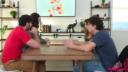 Family Creampie] Passionate Foursome