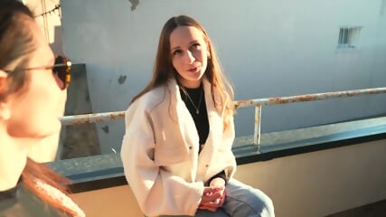 Emma, 21 Years Old, From Paris!